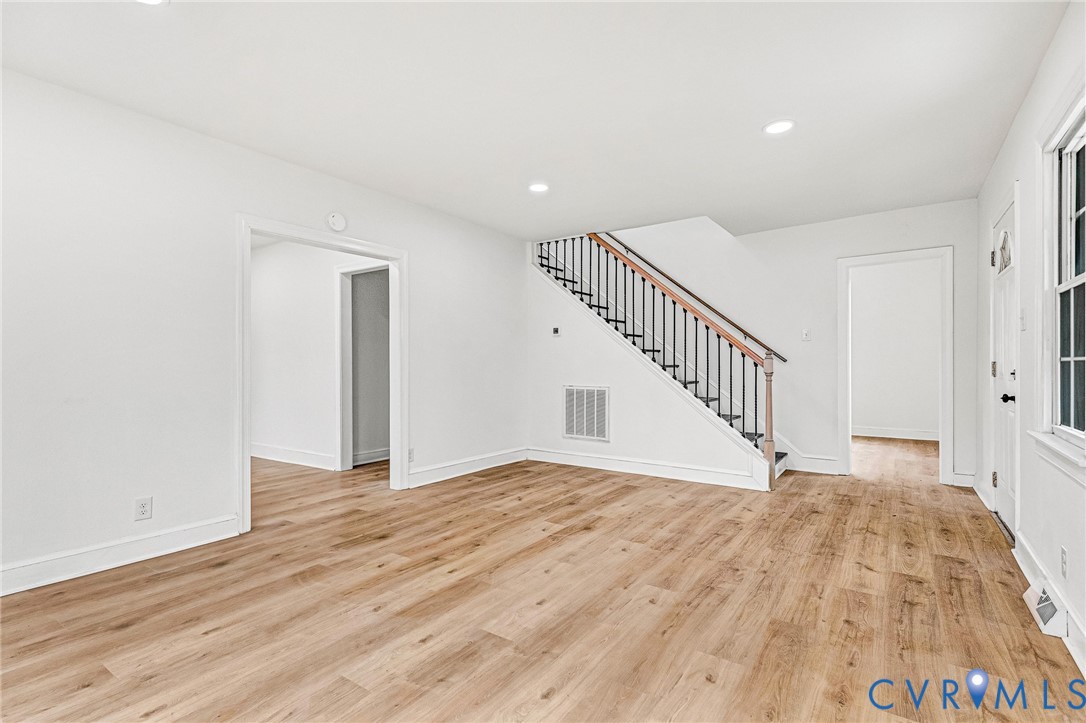 2958 Winston Churchill Dr