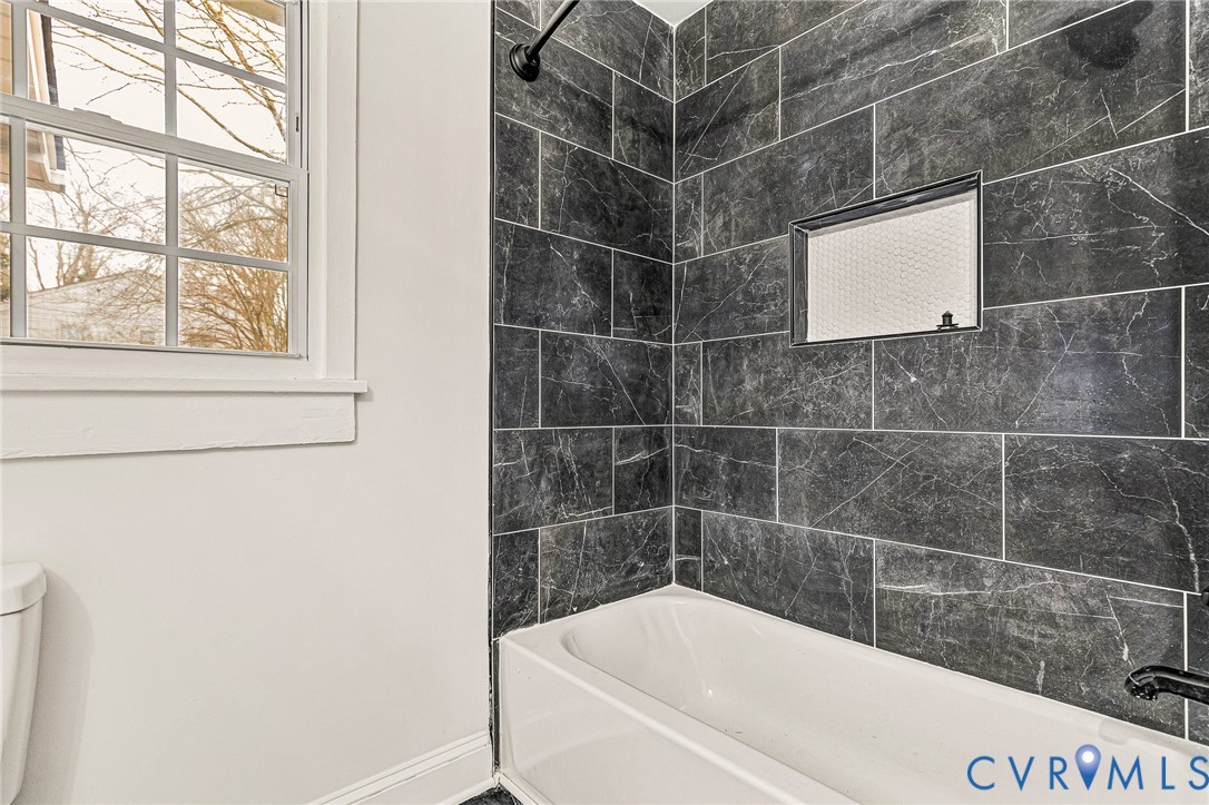 2958 Winston Churchill Dr