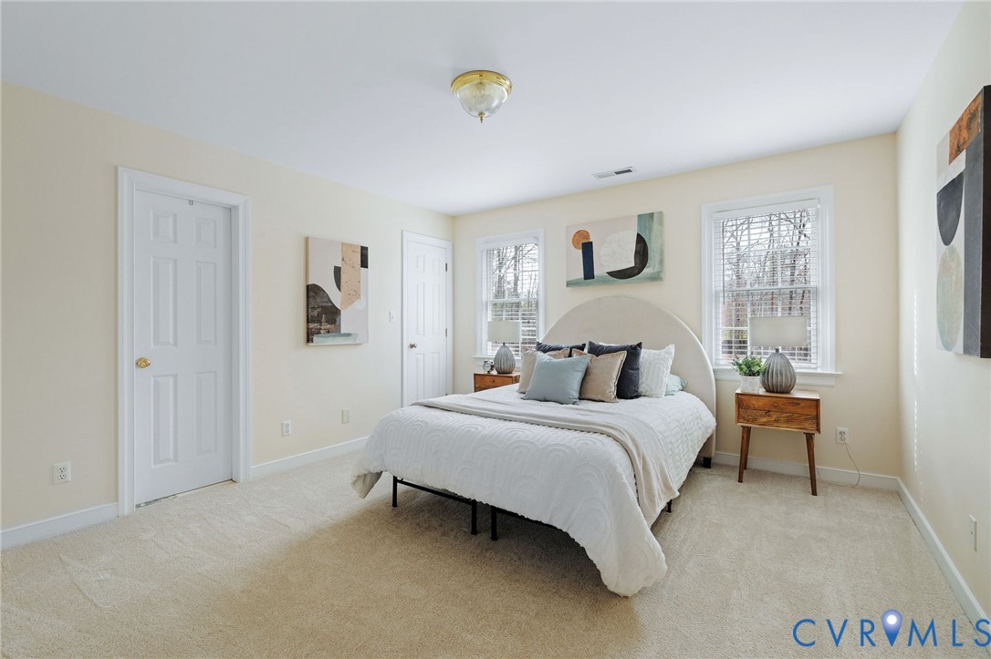 12901 River Hills Dr