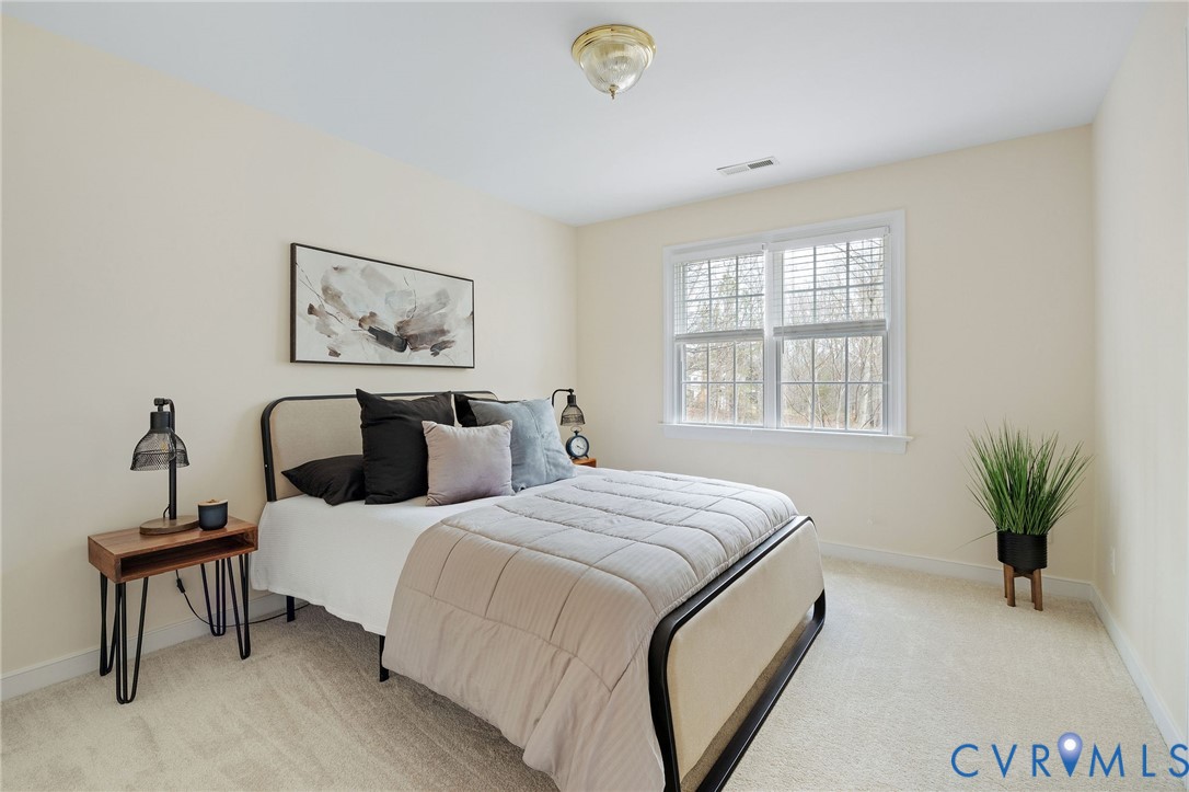 12901 River Hills Dr