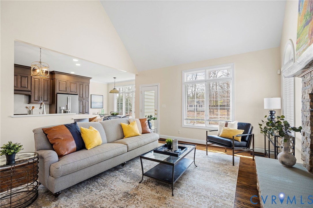 12901 River Hills Dr