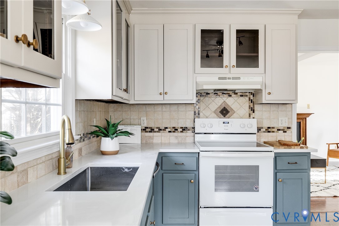 11718 Bailey Woods Dr