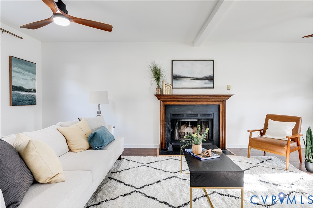 11718 Bailey Woods Dr