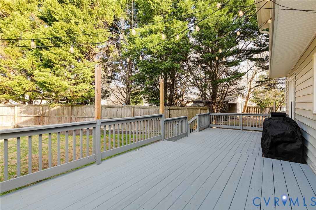 11718 Bailey Woods Dr