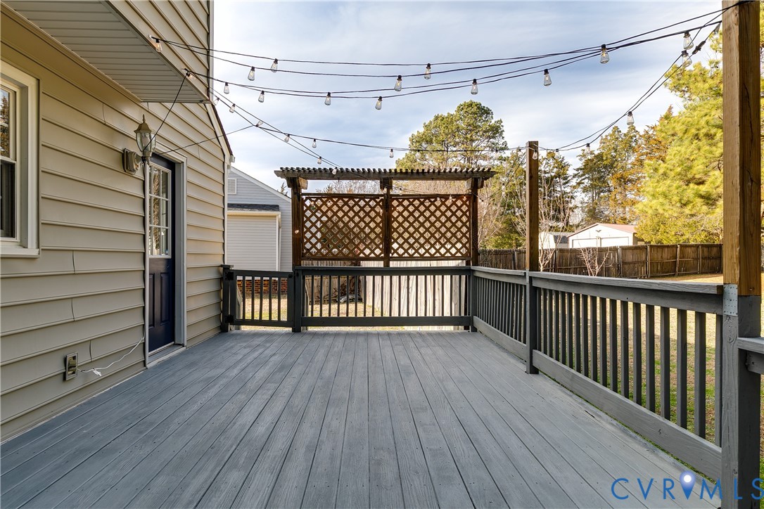 11718 Bailey Woods Dr