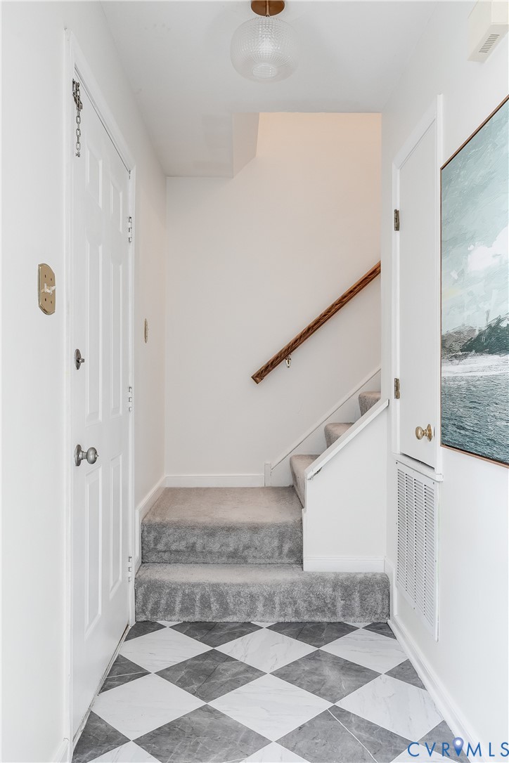 11718 Bailey Woods Dr