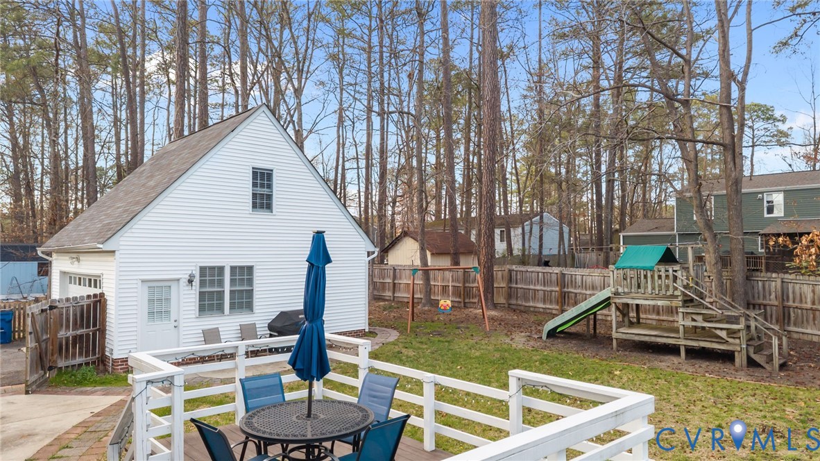 10206 Stonemill Rd