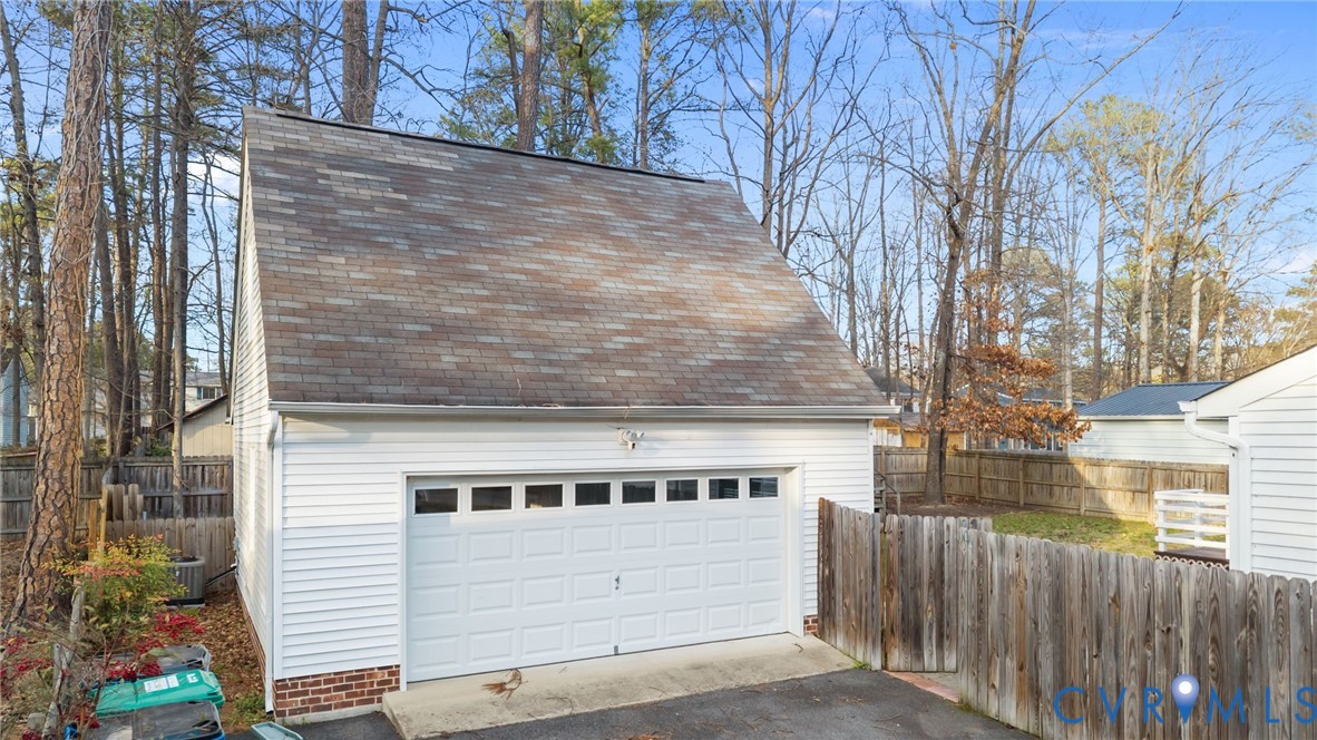 10206 Stonemill Rd