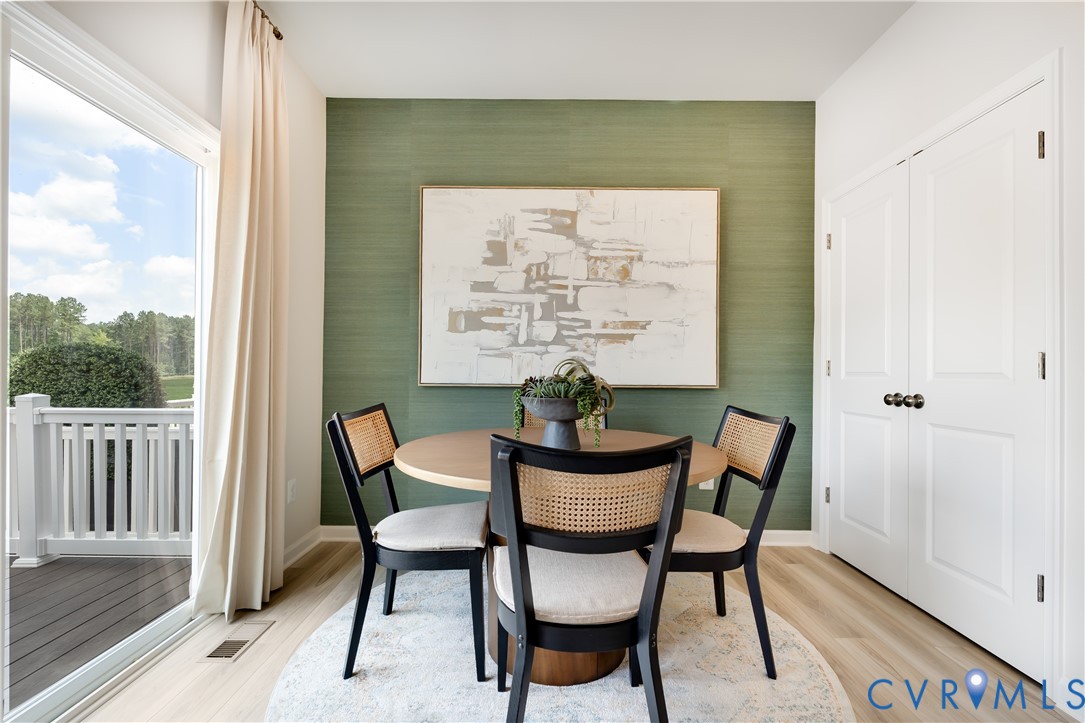 8732 Pioneer Hill Dr