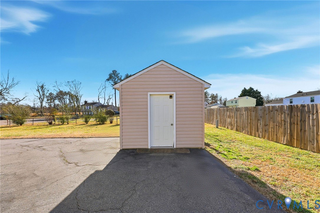 1305 Wilderness Dr