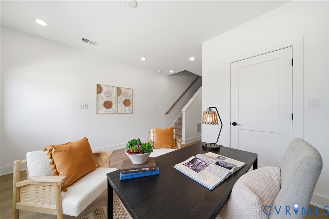 606 Decatur St