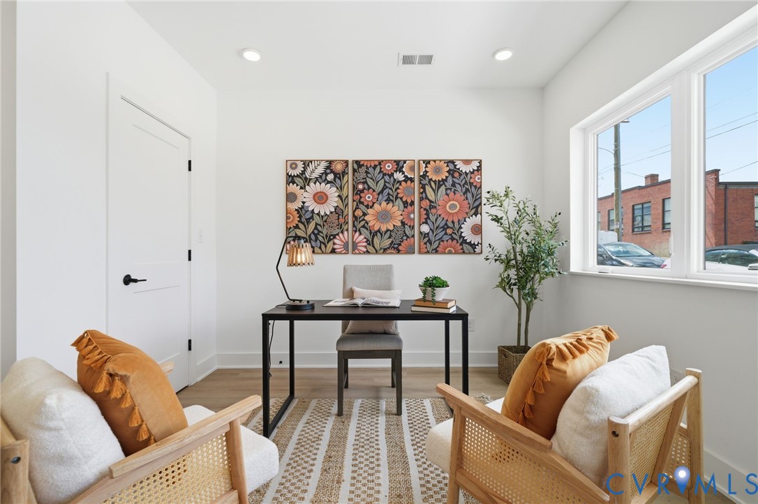 606 Decatur St