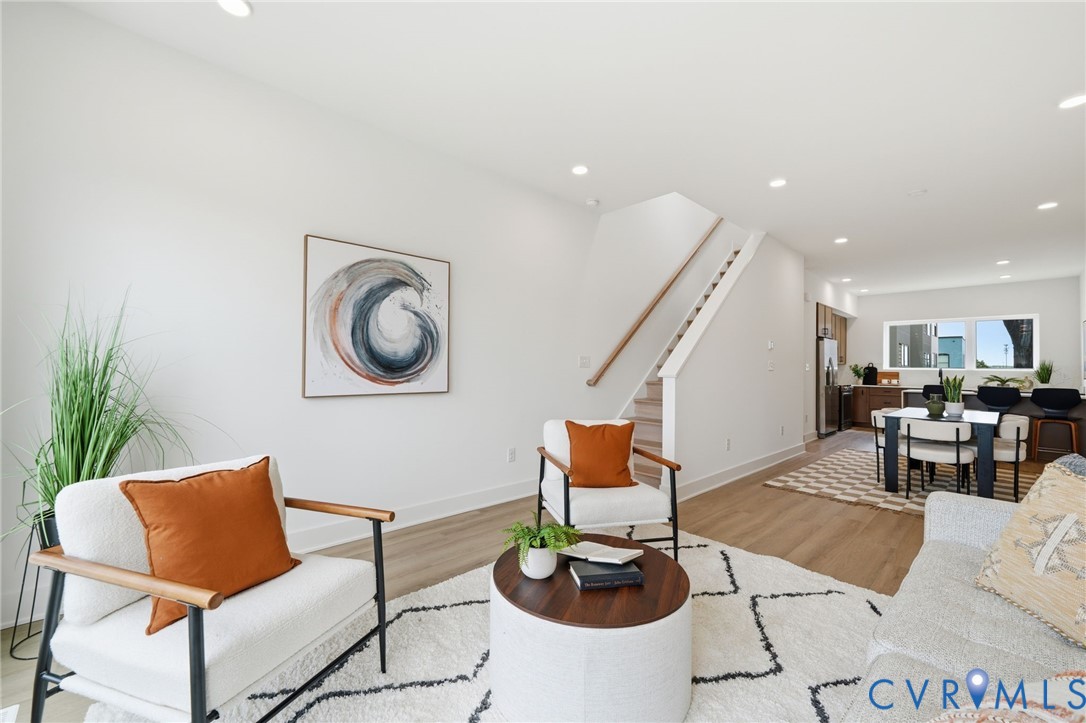 606 Decatur St