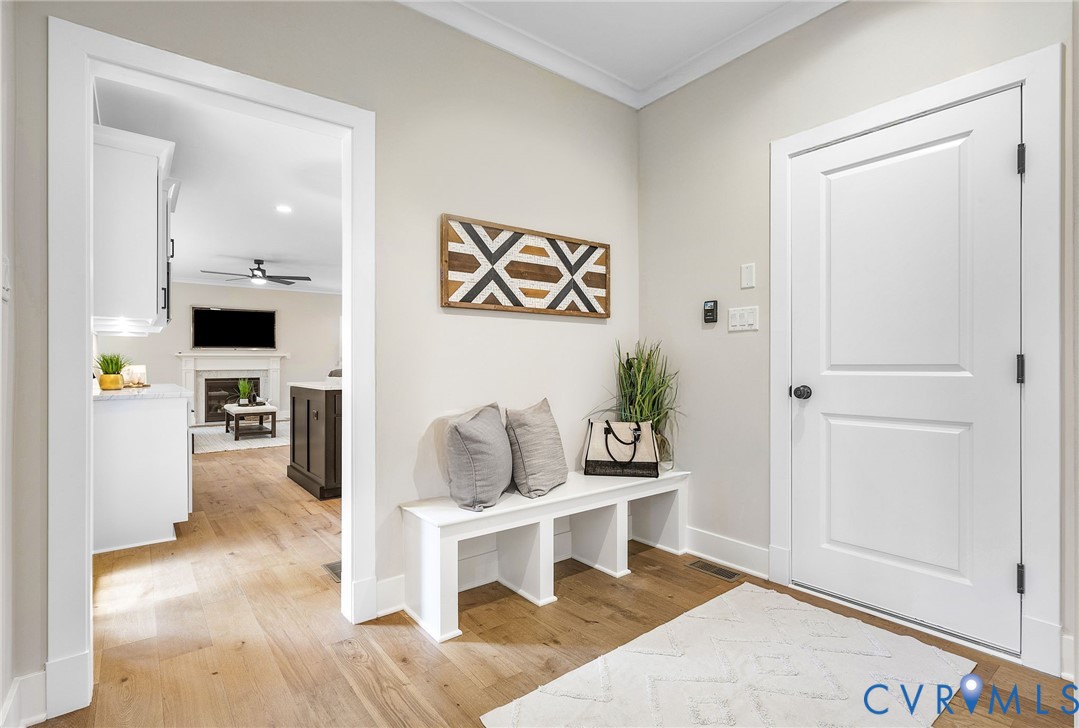 3628 Seaford Crossing Dr