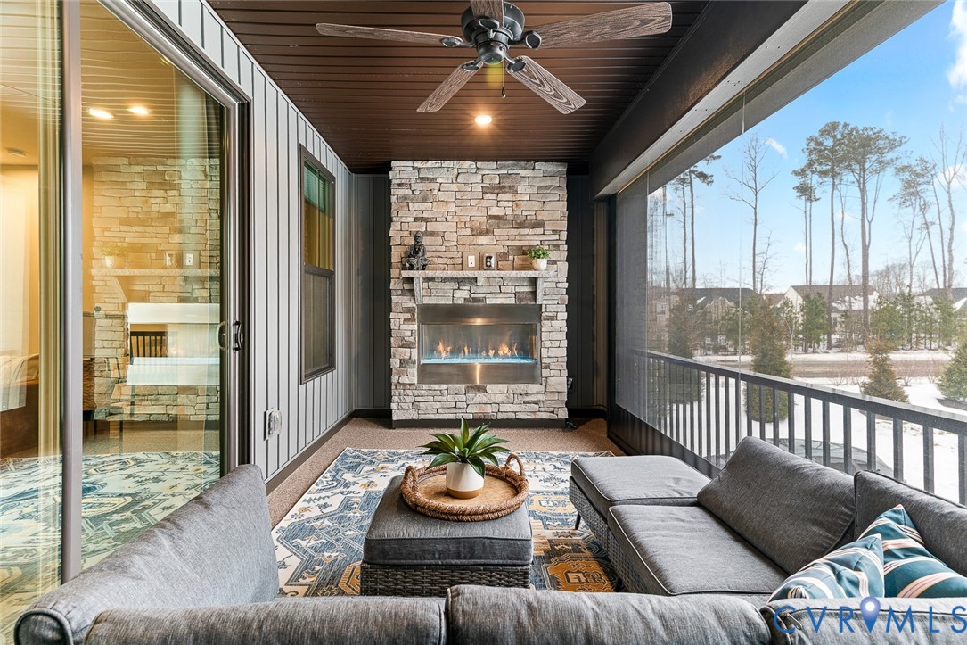 14118 Beaver Brook Dr