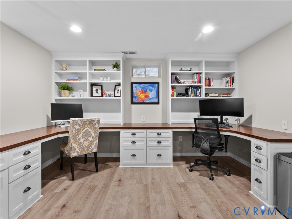 14384 Charter Landing Dr