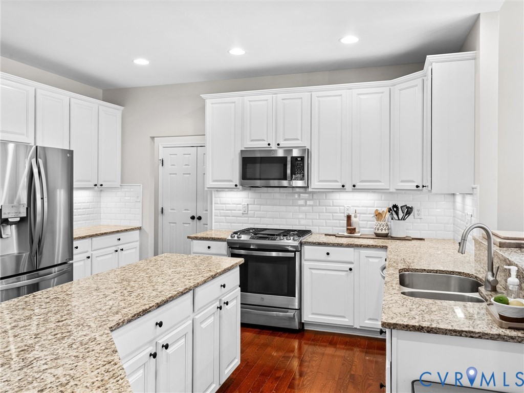 14384 Charter Landing Dr