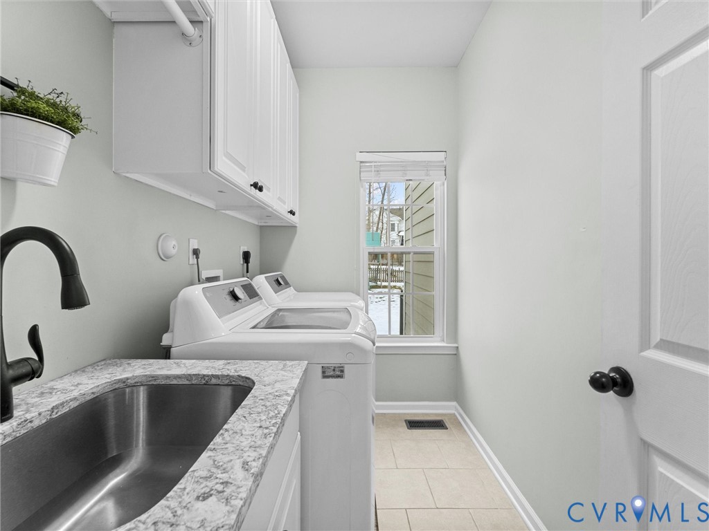 14384 Charter Landing Dr