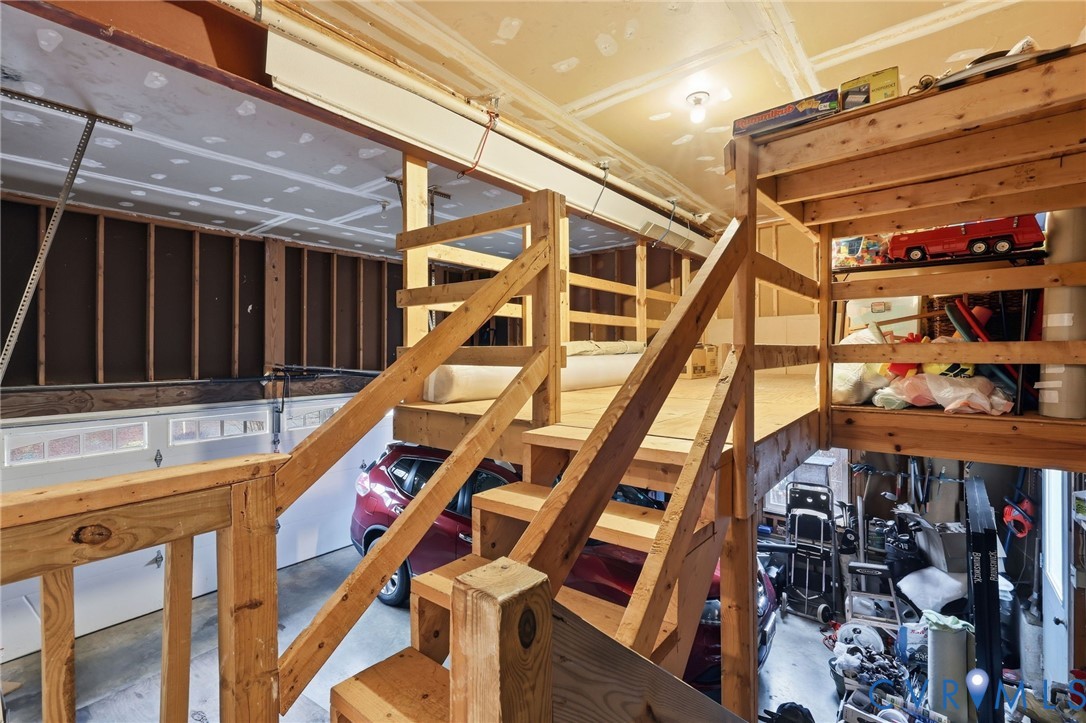 5601 Sandstone Ridge Rd