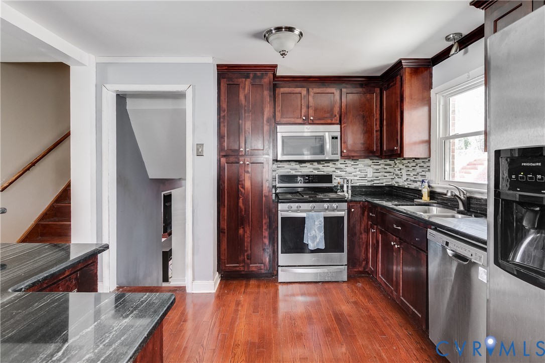 1310 Westover Gardens Blvd