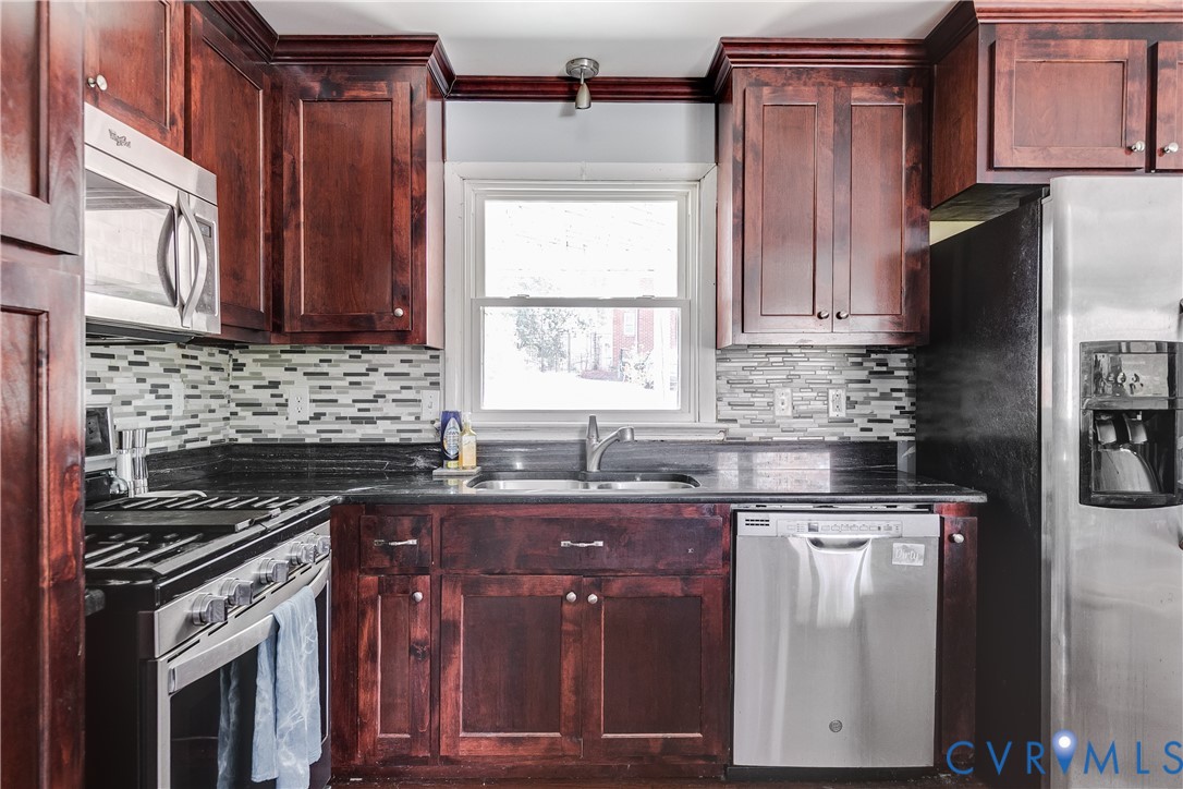 1310 Westover Gardens Blvd