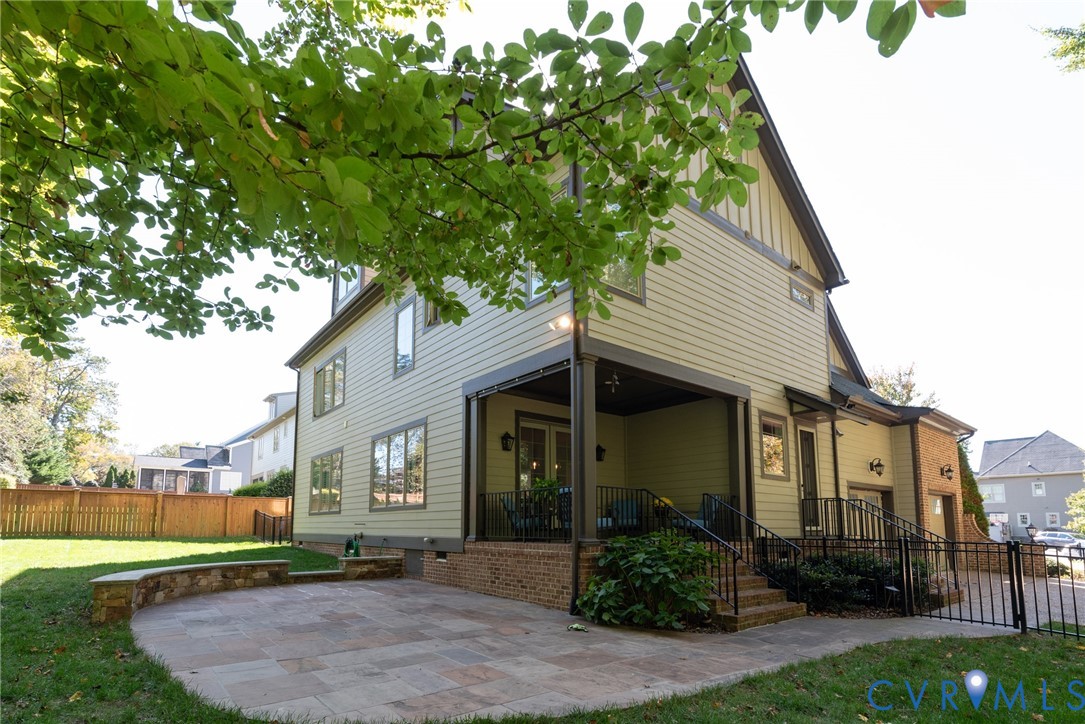 2217 McCabes Grant Ct