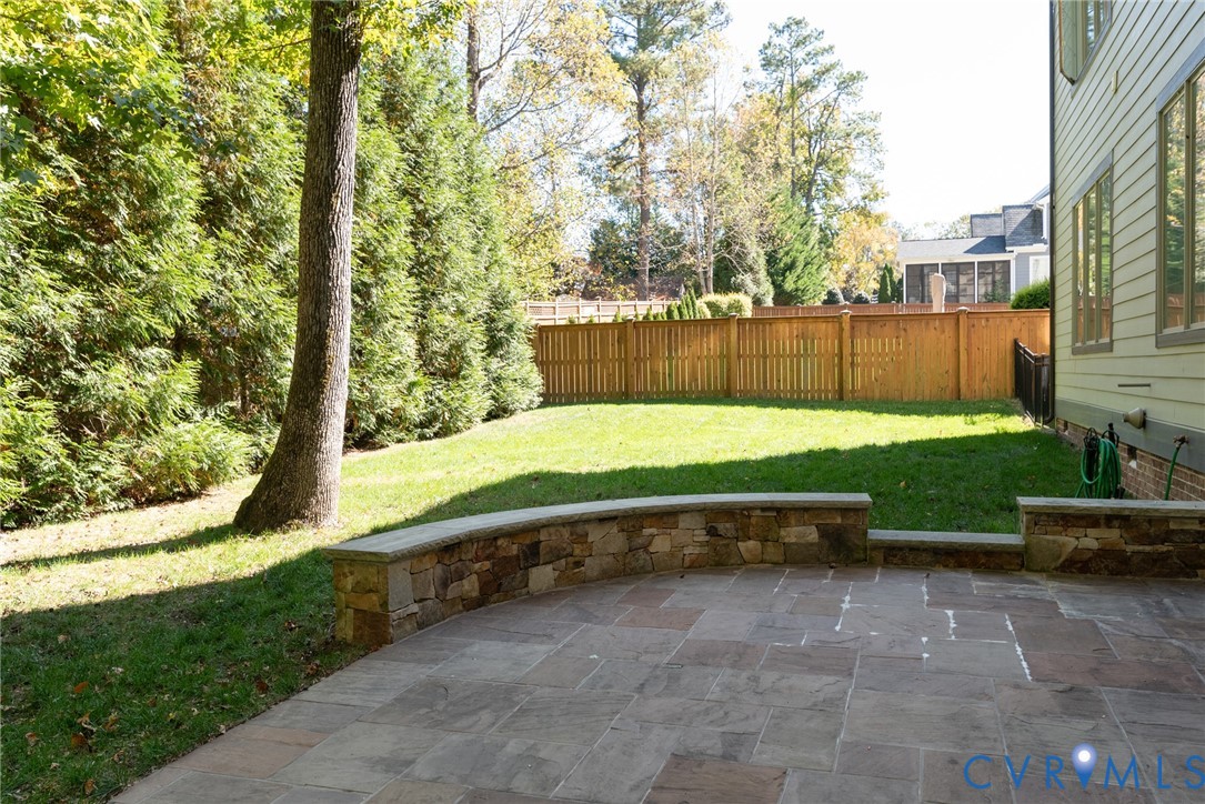 2217 McCabes Grant Ct