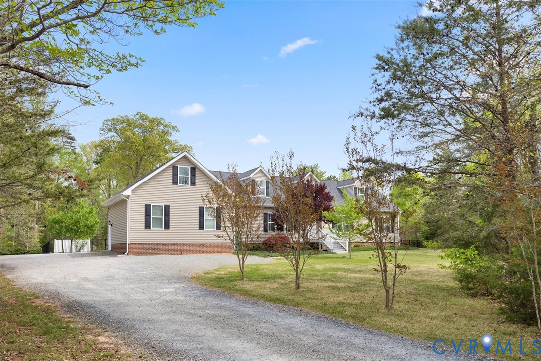 1875 Abbeyfield Rd