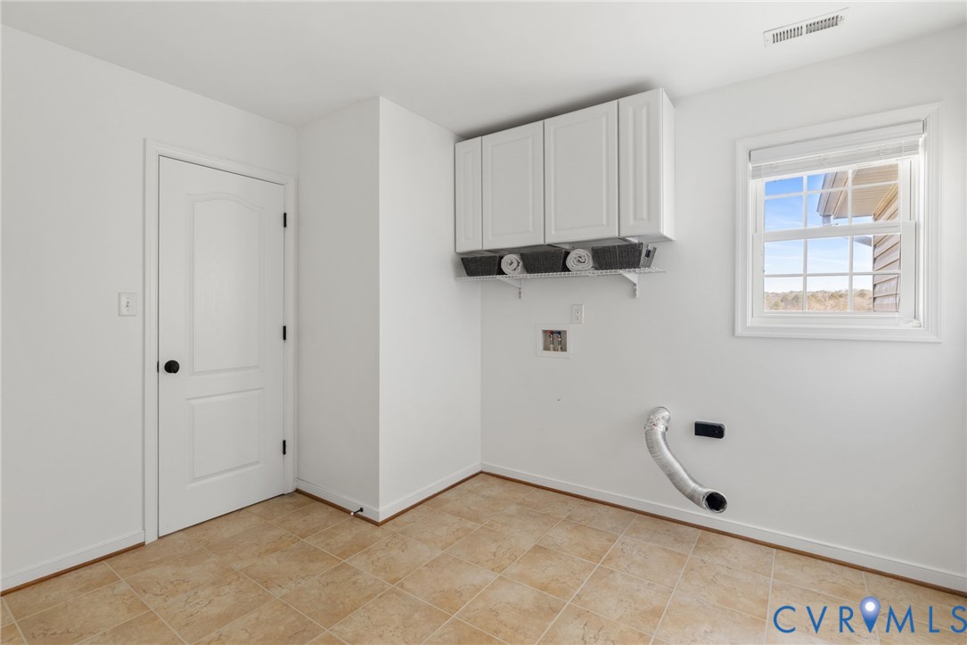 3019 Cove View Ln
