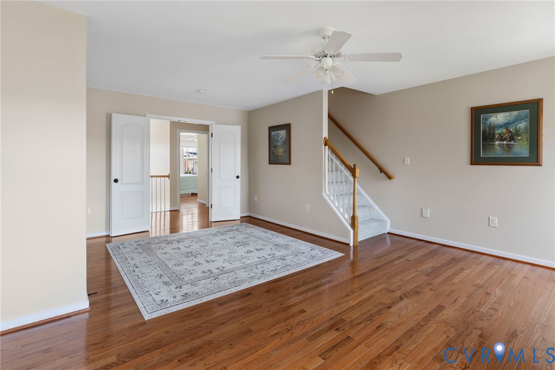3019 Cove View Ln