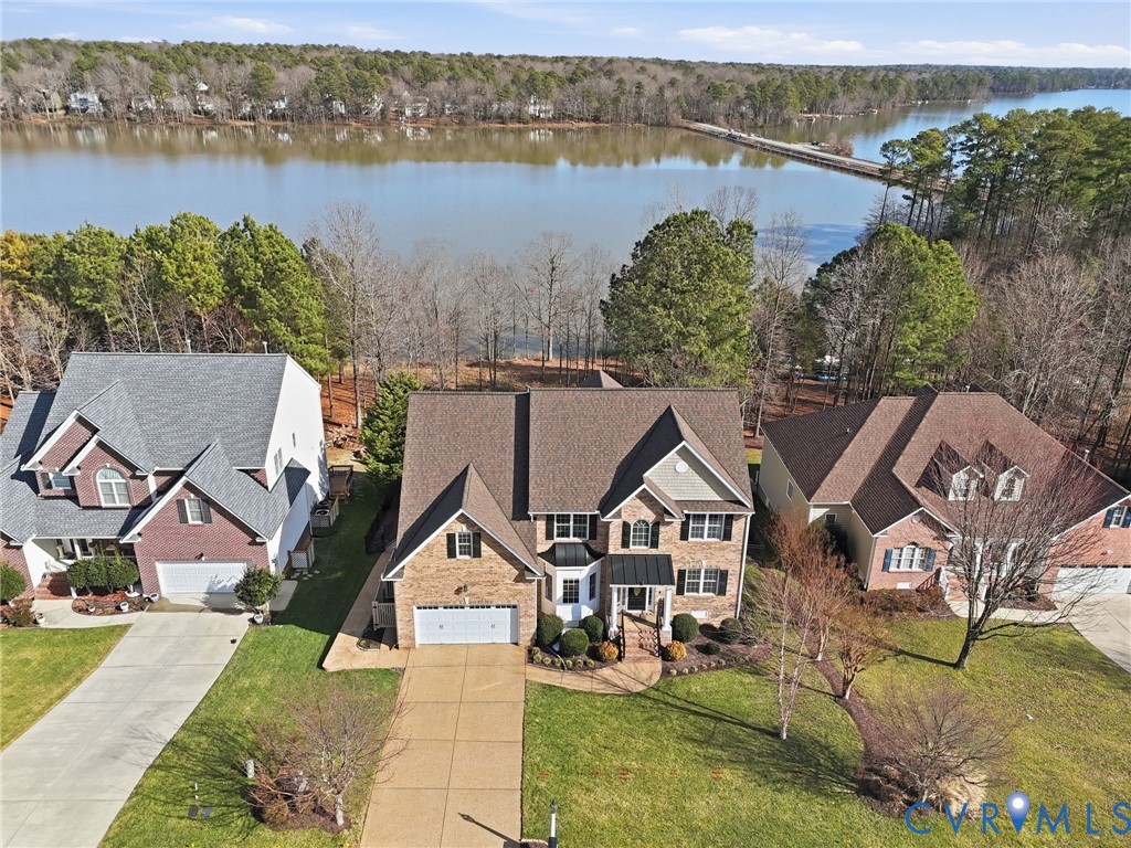 3019 Cove View Ln