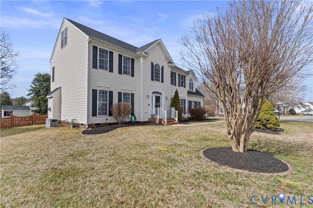 6419 Midday Ln