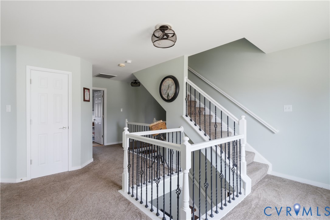 6419 Midday Ln
