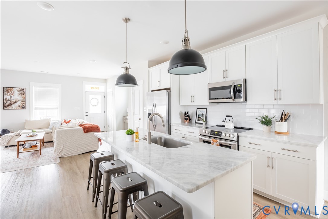 2019 Dinwiddie Ave