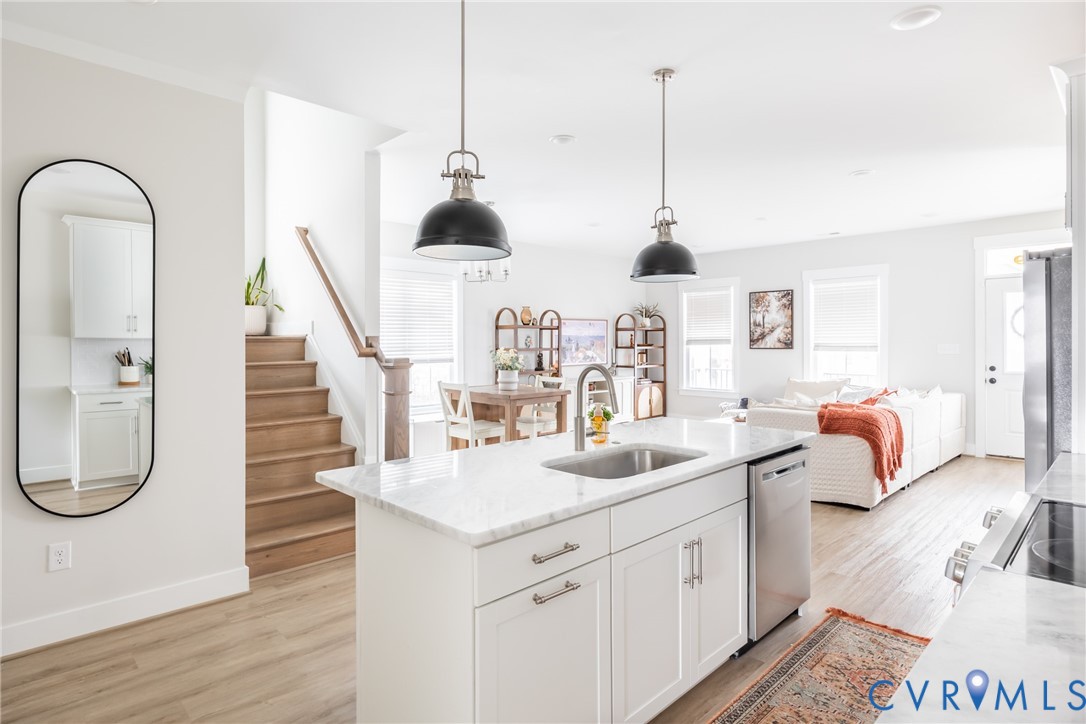 2019 Dinwiddie Ave