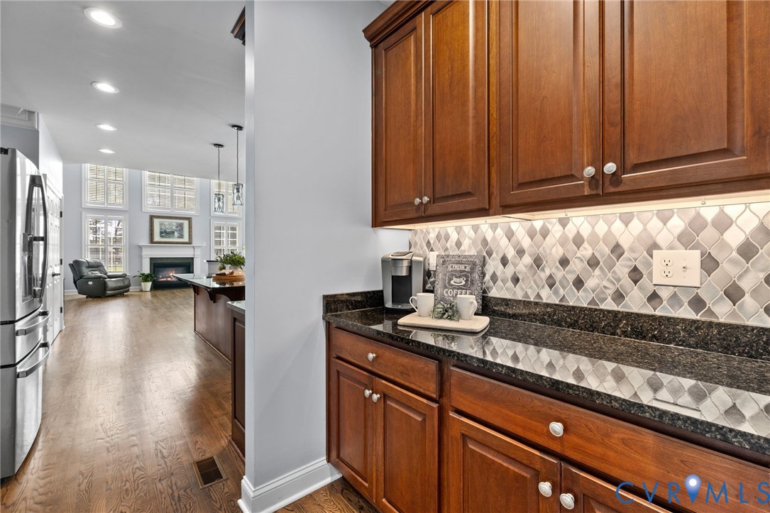 3765 Tilmans Farm Dr