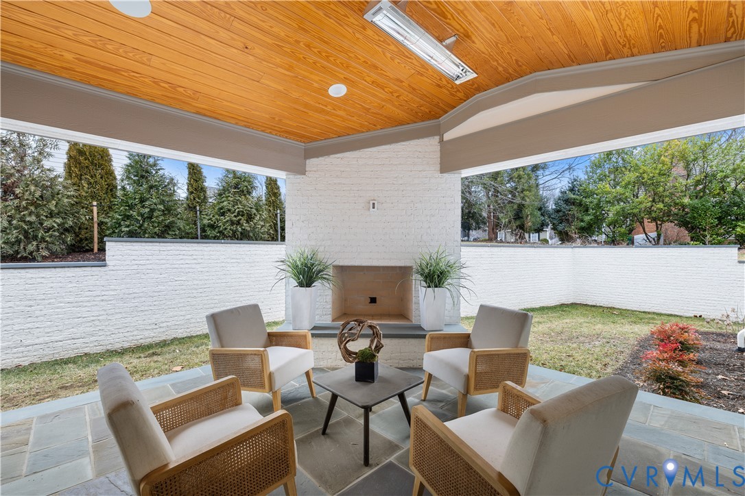9301 Carriage Stone Ct
