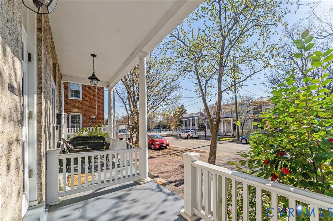 114 N 29th St