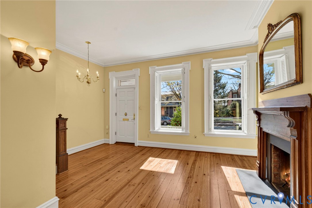 114 N 29th St