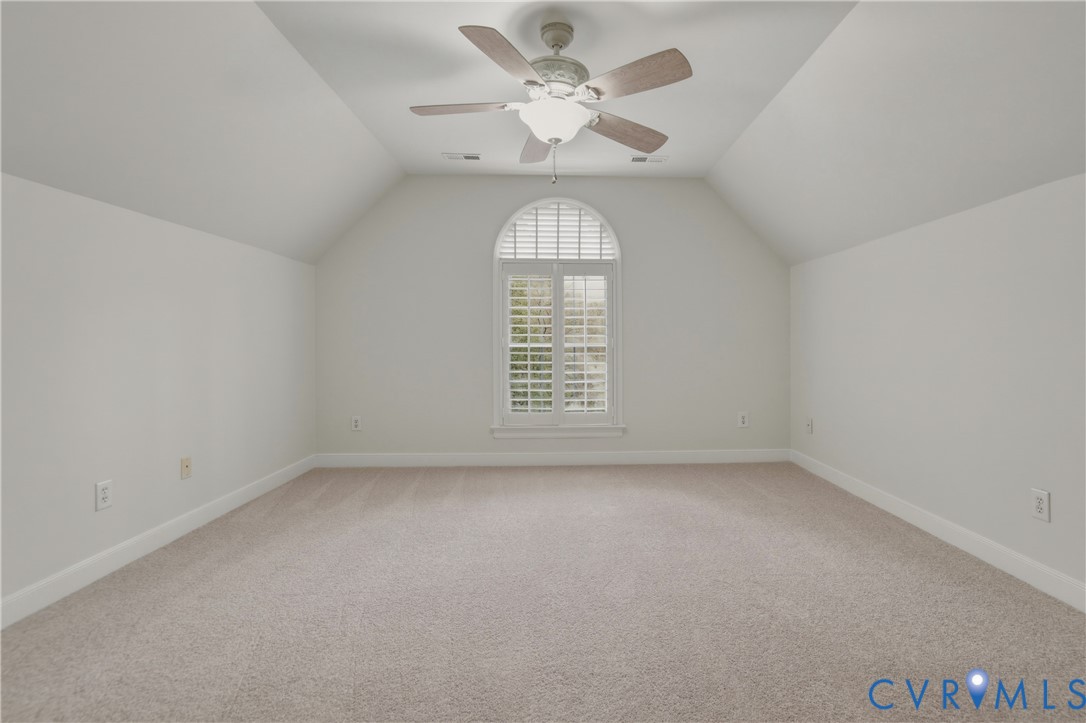 5408 Meadow Chase Rd