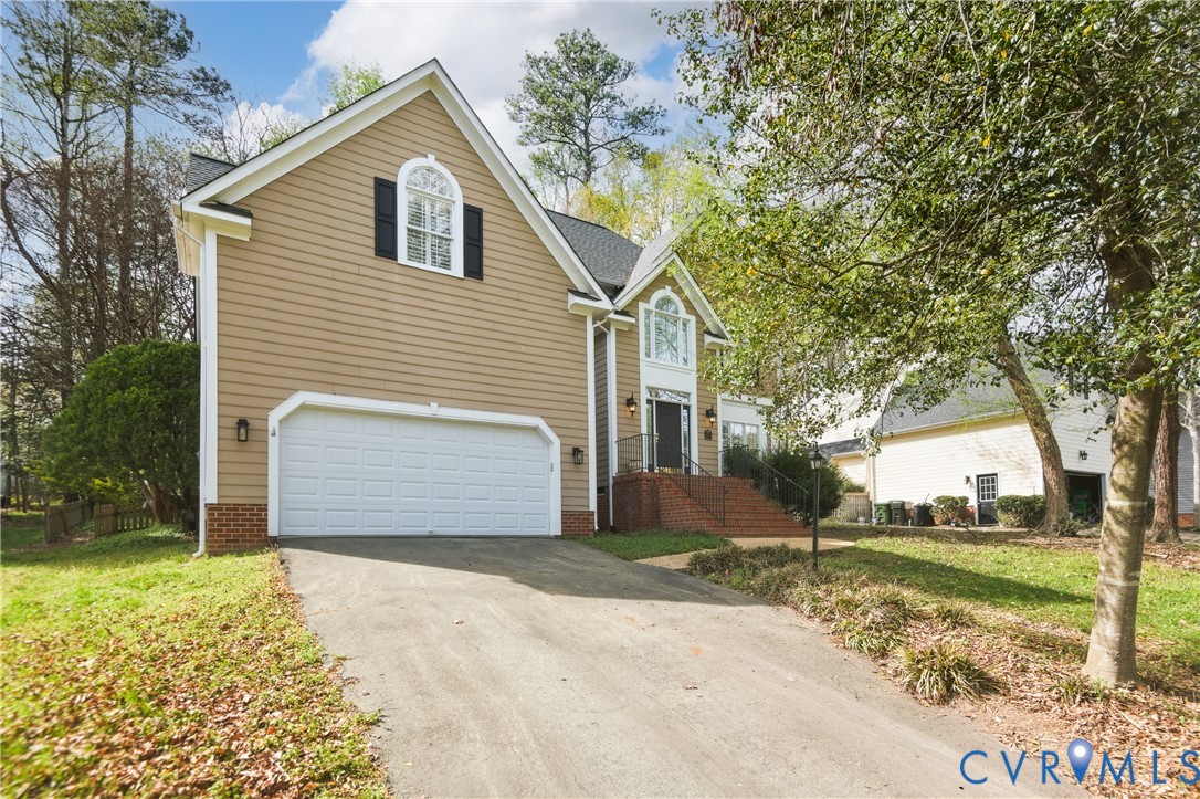 5408 Meadow Chase Rd