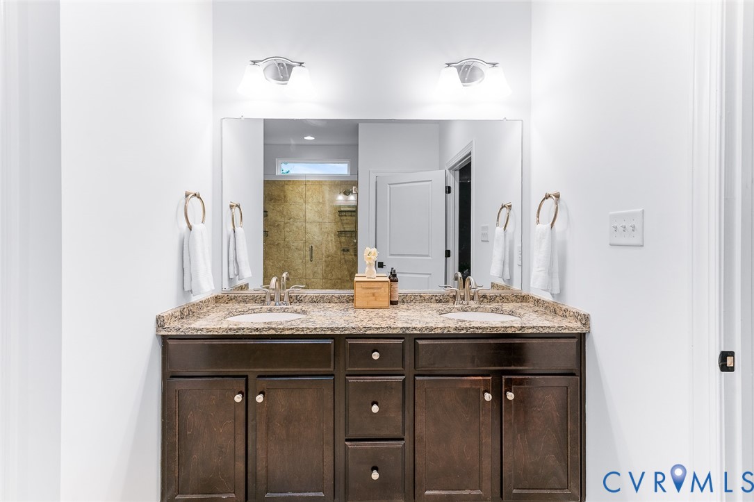 4801 Hidden Falls Ct