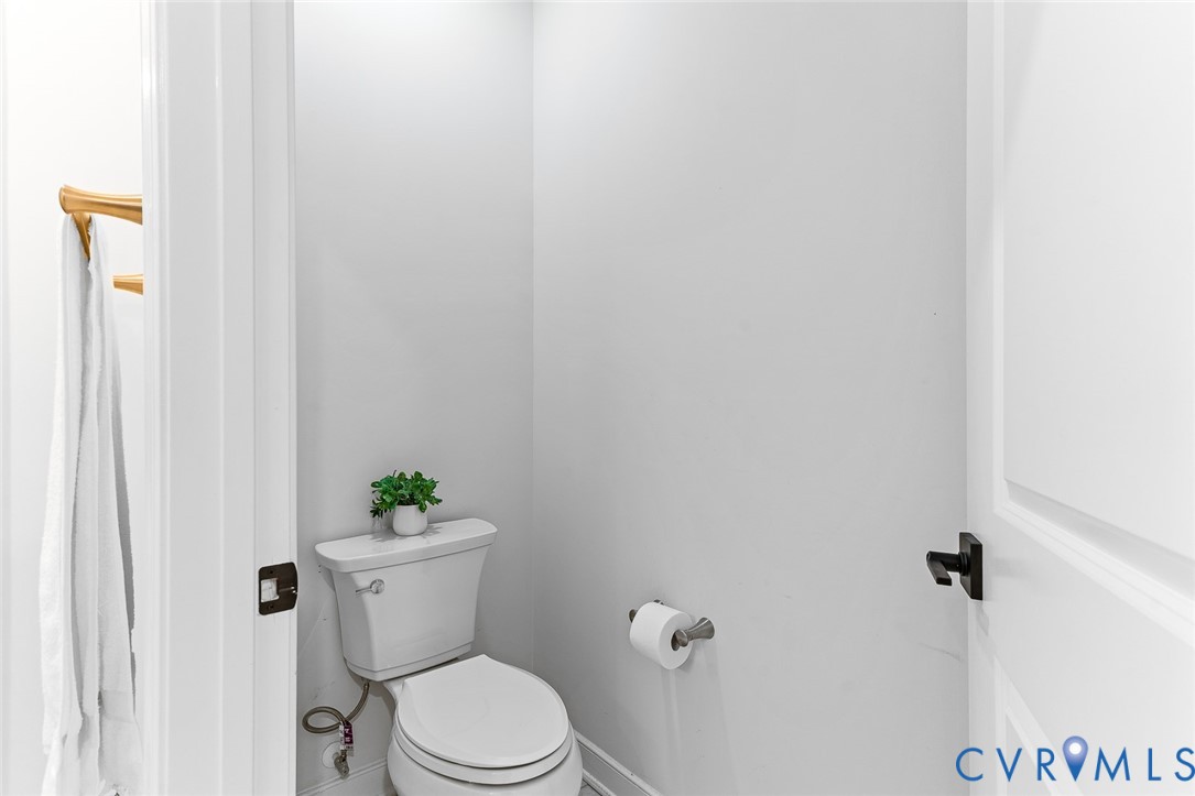 4801 Hidden Falls Ct