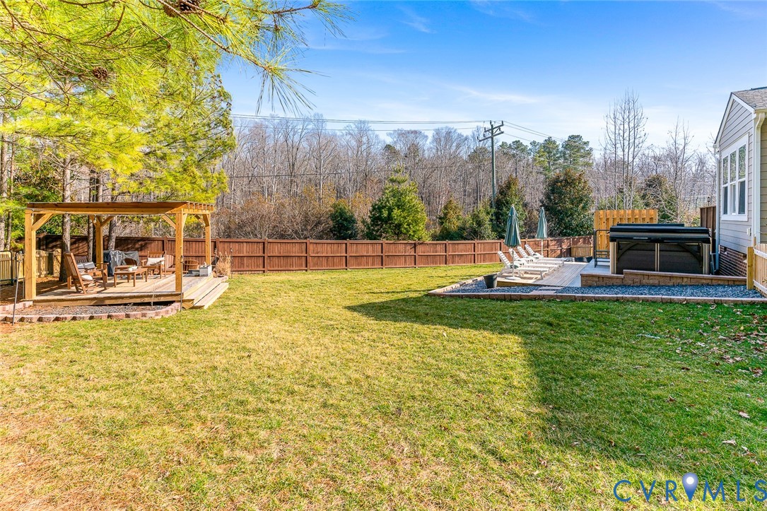 4801 Hidden Falls Ct