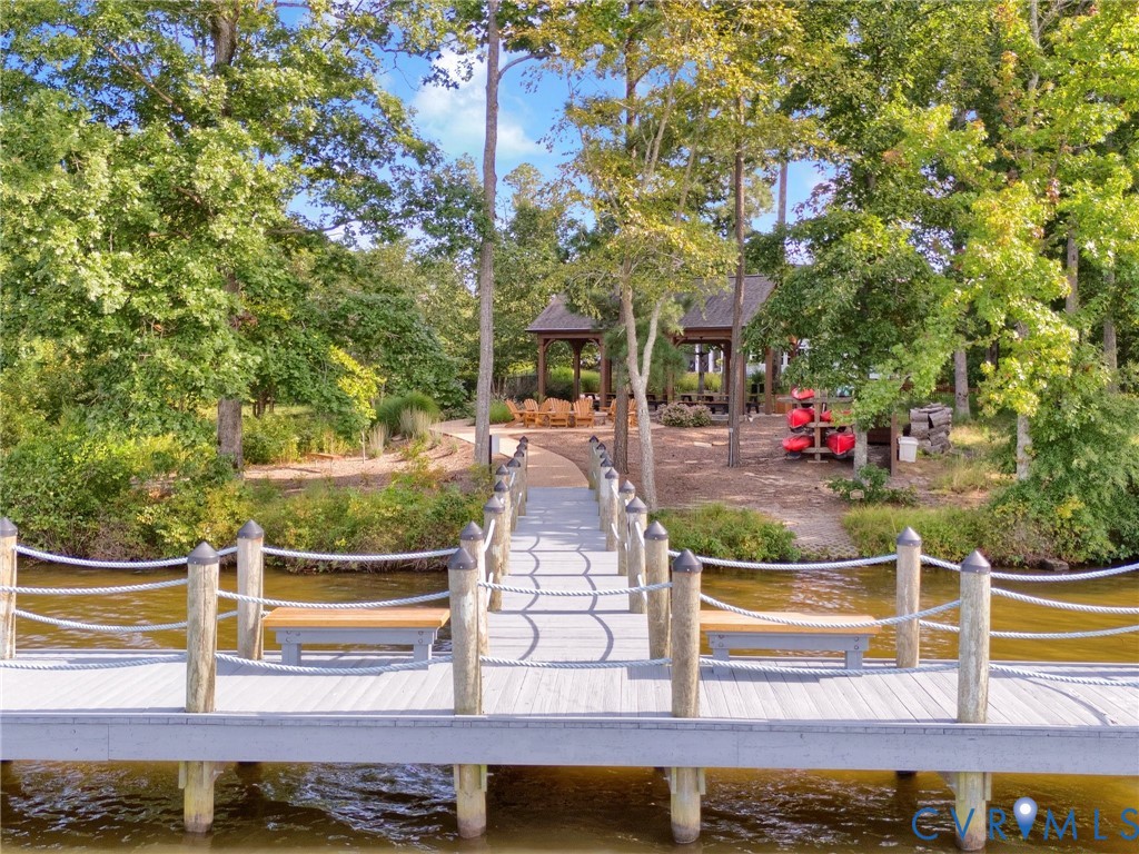 4801 Hidden Falls Ct