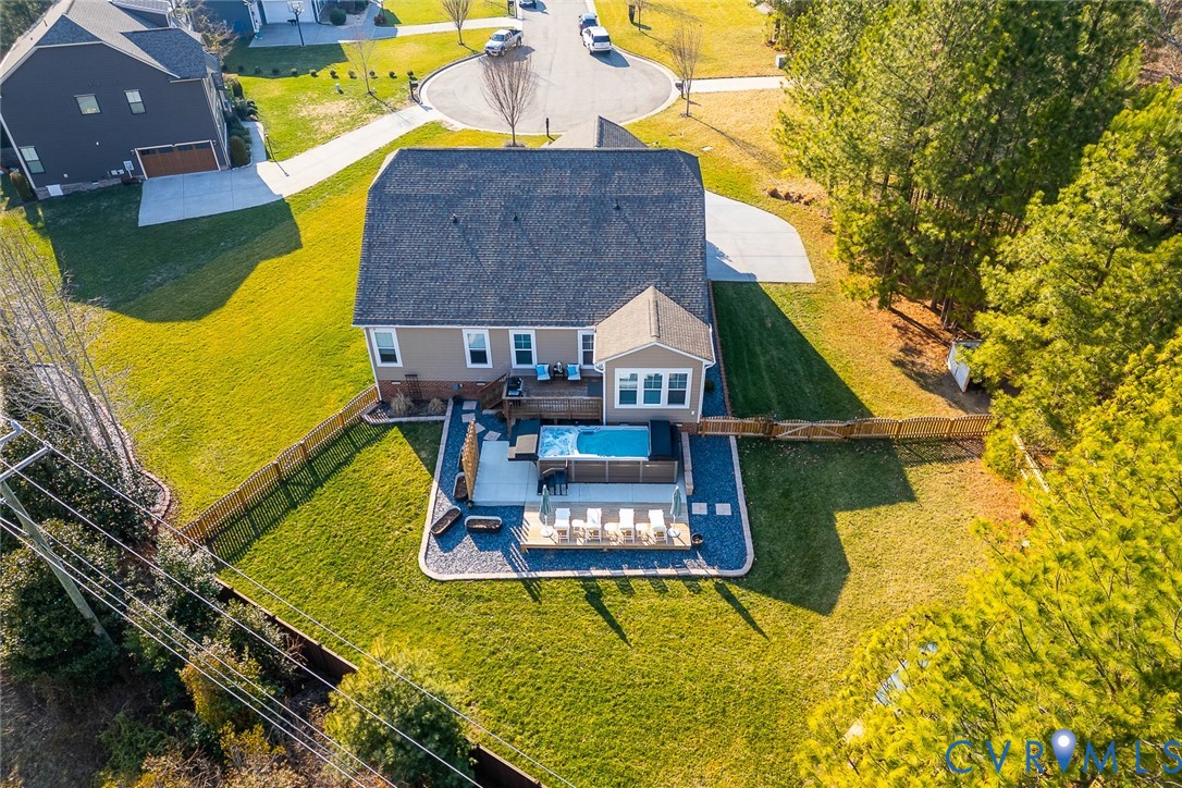 4801 Hidden Falls Ct