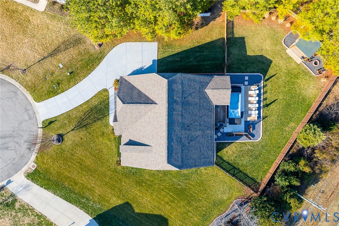 4801 Hidden Falls Ct