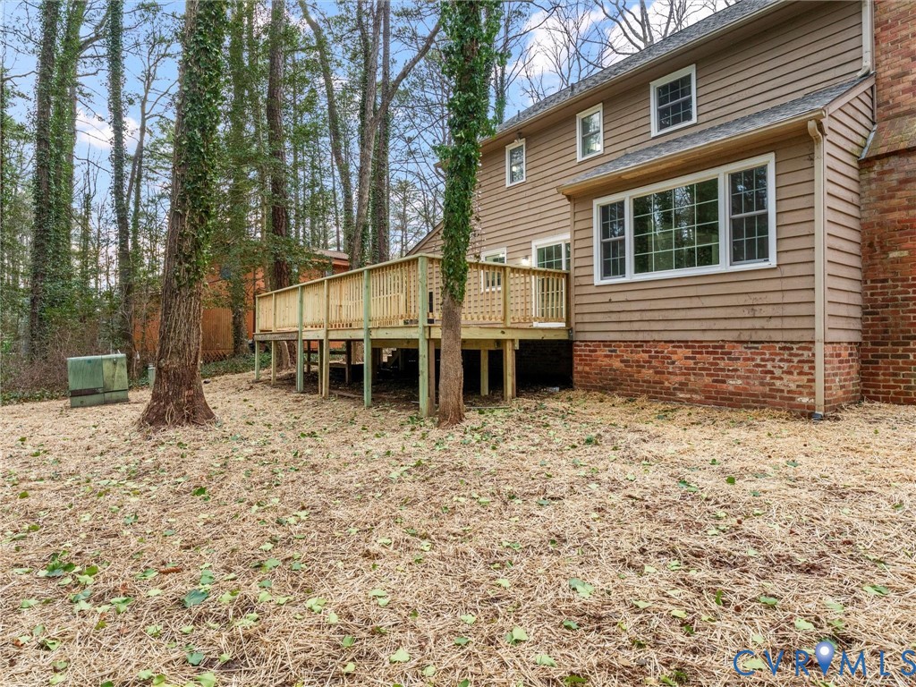 13613 Quail Hollow Ln