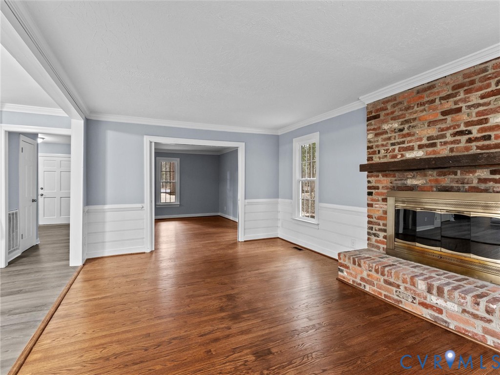 13613 Quail Hollow Ln