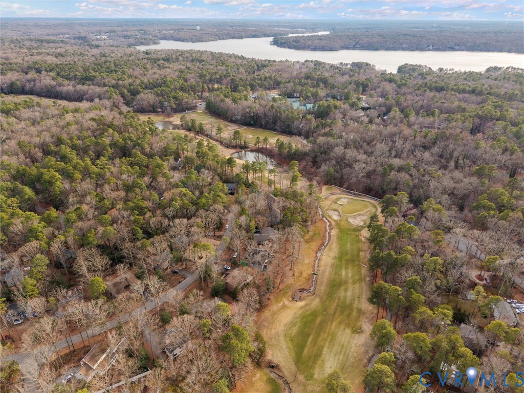 13613 Quail Hollow Ln